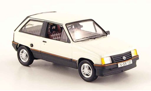 Opel Corsa A SR 1/43 Schuco a 1.3 blanche miniature