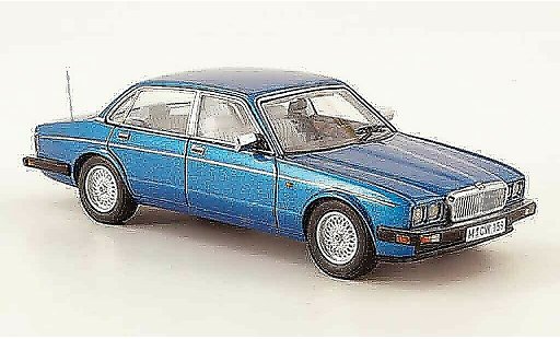 Jaguar XJ 40 1/43 Neo turquoise edition liavecee 300 1990 miniature
