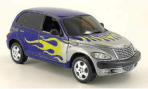 Chrysler PT Cruiser hatchback 1/18 Maisto bleu grise avec falmendesign miniature
