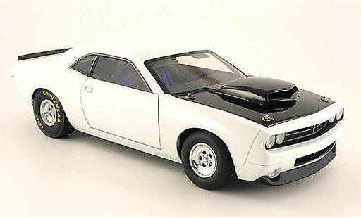 Dodge Challenger Super Stock 1/18 Highway 61 concept mule car blanche 2008 miniature