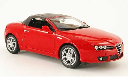 Alfa Romeo Spider veloce 1/18 Welly rouge capote miniature