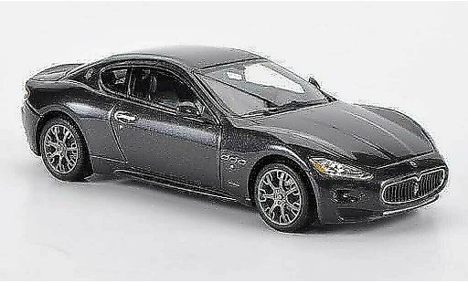 Maserati Gran Turismo S 1/43 Minichamps grise 2008 miniature