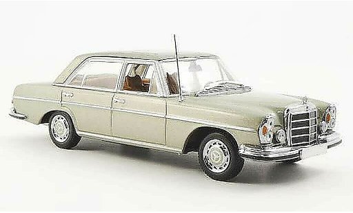 Mercedes 300 6.3 1/43 Minichamps (W109) verte 1968 miniature
