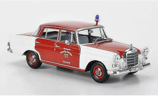 Mercedes 200 Base 1/43 Minichamps (W110) pompier Schorndorf 1965 miniature