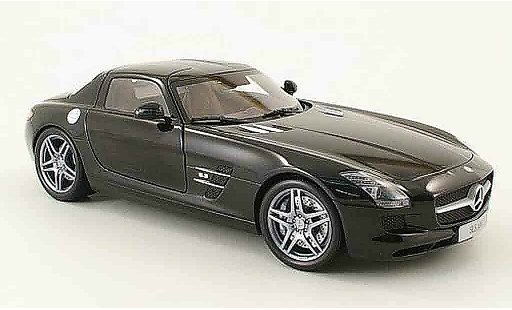 Mercedes SLS Coupe 1/18 Minichamps coupe amg (c197) noir 2010 miniature