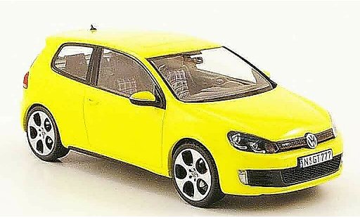 Volkswagen Golf GTI 1/43 Schuco jaune miniature