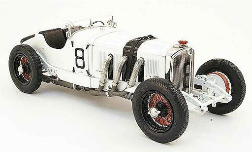 Mercedes SSK Base 1/18 CMC l no.8 r.caracciola gp Allemagne 1931 miniature
