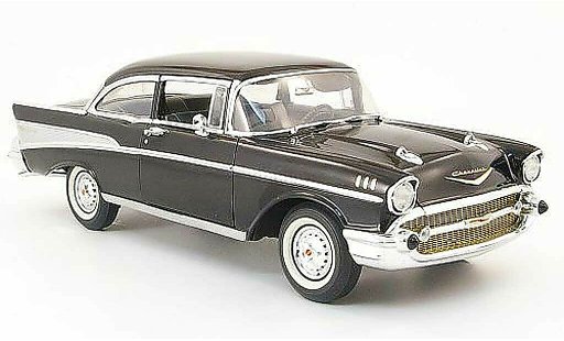 Chevrolet Bel Air Sedan 1/18 Highway 61 1957 noire 2-portes miniature