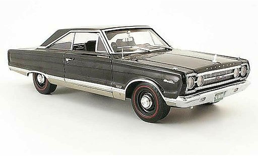 Plymouth Satellite 1967 1/18 Highway 61 noire miniature