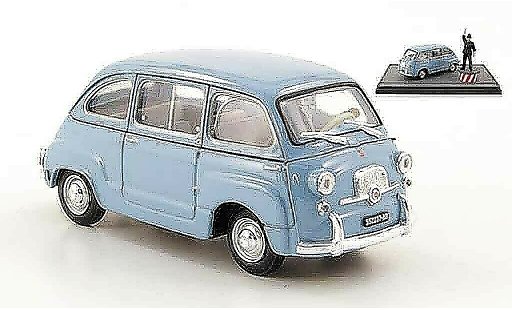 Fiat 600 Multipla 1/43 Brumm D bleu avec Figuren 1960 miniature