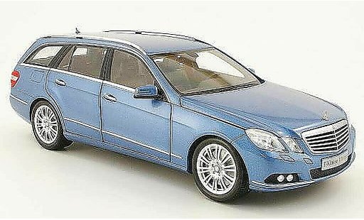 Mercedes Classe E T-Modell 1/18 Minichamps (s212) bleu 2009 miniature