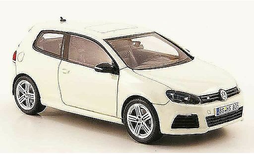 Volkswagen Golf Base 1/43 Provence Moulage r blanche 2009 miniature
