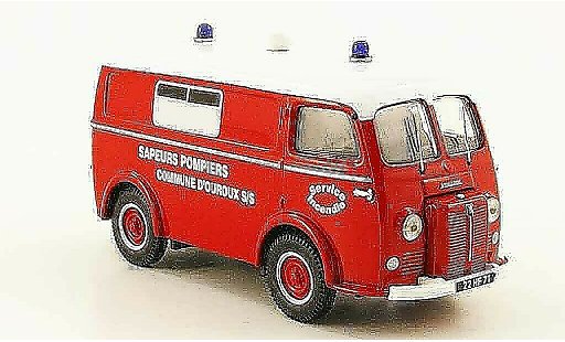 Peugeot D3A Base 1/43 Heritage ambulance pompiers commune d'ouroux ktw miniature