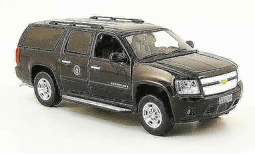 Chevrolet Suburban special edition 1/43 Luxury Die Cast CIA 2009 2010 miniature