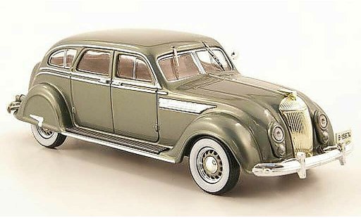 Chrysler Airflow Sedan 1/43 IXO grise-verte 1936 miniature