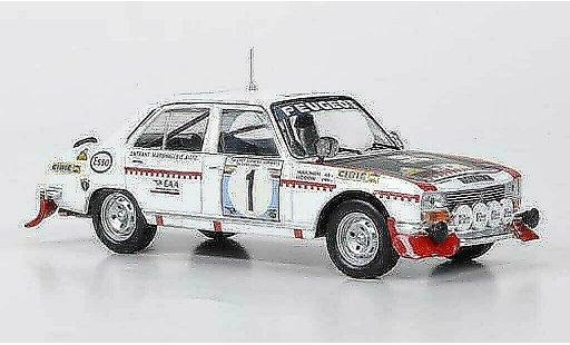 Peugeot 504 Berline 1/43 IXO No.1 Makinen/Liddon Safari Rally 1975 miniature
