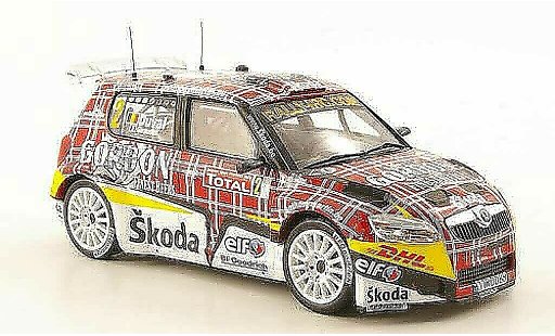 Skoda Fabia S2000 1/43 IXO No.2 Gordon IRC Rally Ypern 2009 miniature