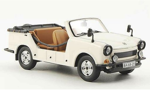 Trabant Tramp Base 1/43 IST Models Cabrio beige 1978 miniature