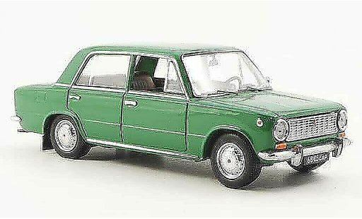 Lada Shiguli Base 1/43 IST Models 2101 verte (VAZ) 1971 miniature