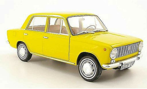 Fiat 124 Limousine 1/18 IST Models jaune l.e. 1012 1971 miniature
