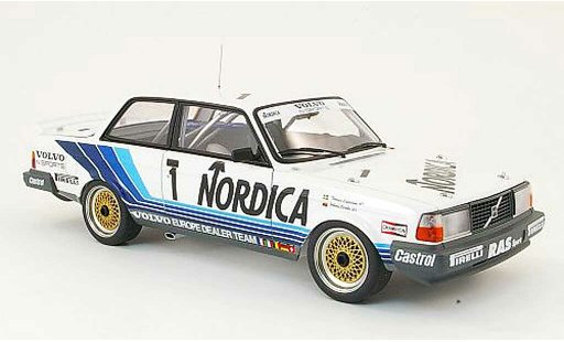 Volvo 240 Turbo 1/18 Autoart no.1 nordica zolder 1986 miniature