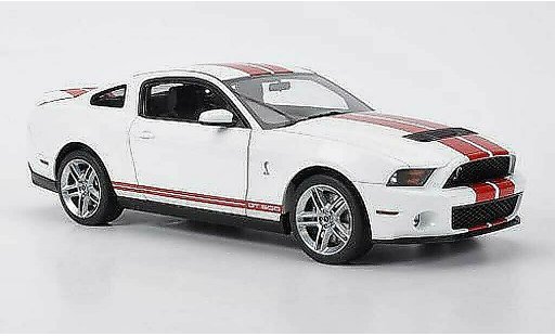 Shelby GT 500 2010 1/18 Autoart blanche avec roten bandes miniature