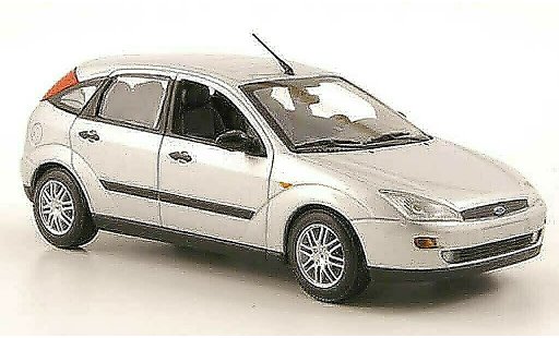 Ford Focus Berline 1/43 Minichamps grise 5-portes 2002 miniature