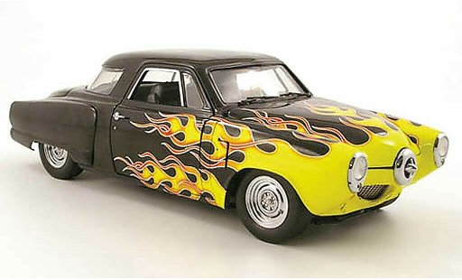 Studebaker Champion Custom 1/18 Highway 61 noir avec flammendekor 1950 miniature