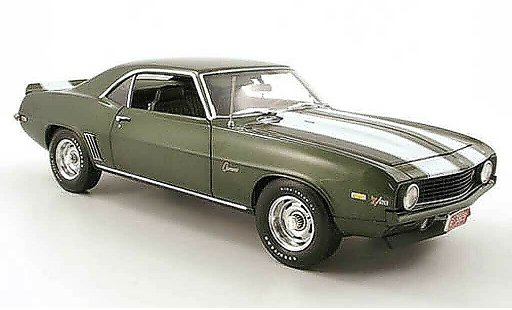 Chevrolet Camaro Z28 1/18 Highway 61 verte 1969 miniature