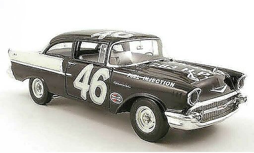 Chevrolet Bel Air Coupe 1/18 Highway 61 1957 150 no.46 speedy thompson noire widow racer miniature