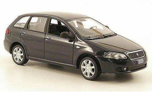 Fiat Croma Base 1/43 Hachette II bleu 2005 miniature