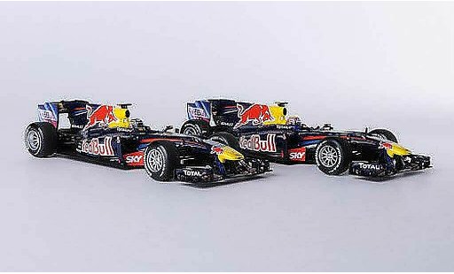 Red Bull F1 2010 1/43 Minichamps 2er-Set: Renault RB6 No.5 S.Vettel et No.6 M.Webber Konstrukteursweltmeister miniature