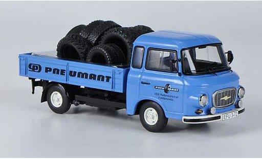 Barkas B 1000 plateau 1/43 Schuco Pneumant avec Reifenbeladung miniature