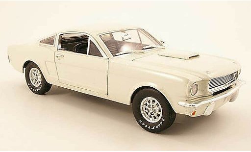 Shelby GT 350 1966 1/18 Shelby Collectibles blanche miniature