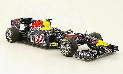 Renault F1 2011 1/18 Minichamps red bull no2 m.webber showcar miniature