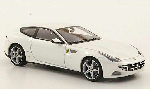 Ferrari FF Shooting Brake 1/43 Hot Wheels Elite blanche (Elite) 2011 miniature