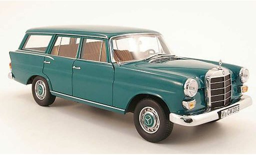 Mercedes 200 Base 1/18 Norev universal (w110) verte 1968 miniature