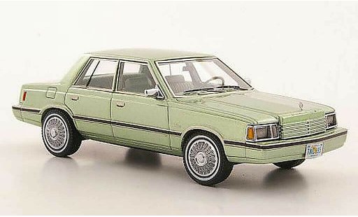 Dodge Aries Berline 1/43 Neo (K-Car) verte 1983 miniature