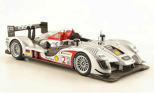 Audi R15 course 1/43 IXO 2009 TDI No.2 A.McNish / T.Kristensen / R.Capello Sebring miniature