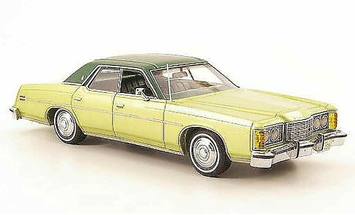 Ford LTD 1973 1/43 American Excellence verte/noire-vert miniature