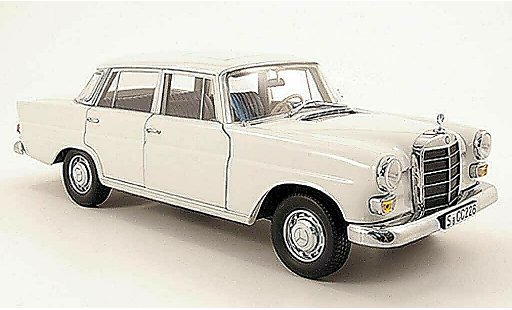Mercedes 200 Base 1/18 Norev (W110) blanche miniature