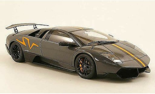 Lamborghini Murcielago LP640 1/18 Autoart SV grise 2006 miniature
