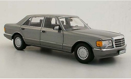 Mercedes 560 Base 1/18 Norev (W126) grise 1985 miniature