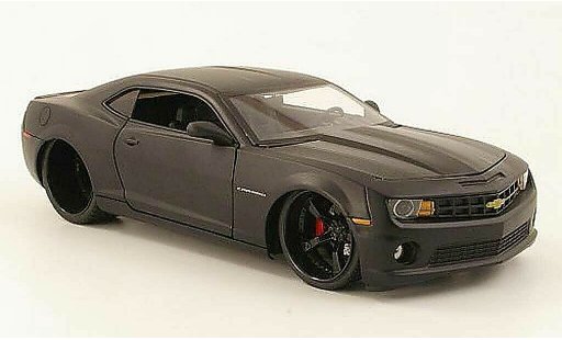 Chevrolet Camaro SS 1/18 Jada Toys mat noire/noire 2010 miniature