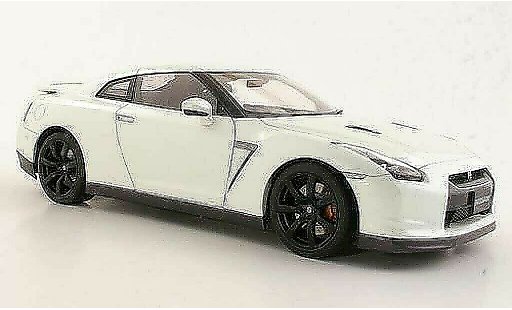 Nissan Skyline R35 1/18 Autoart GT-R blanche miniature