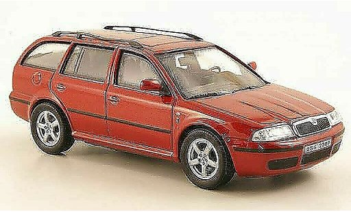 Skoda Octavia Combi 1/43 Abrex Tour rouge miniature