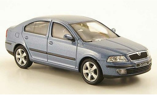 Skoda Octavia Limousine 1/43 Abrex Berline bleugrise miniature