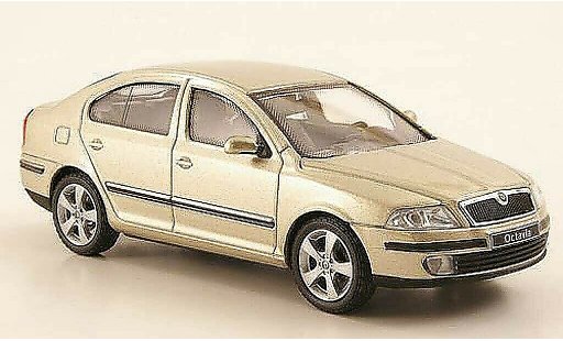 Skoda Octavia Limousine 1/43 Abrex Berline beige miniature