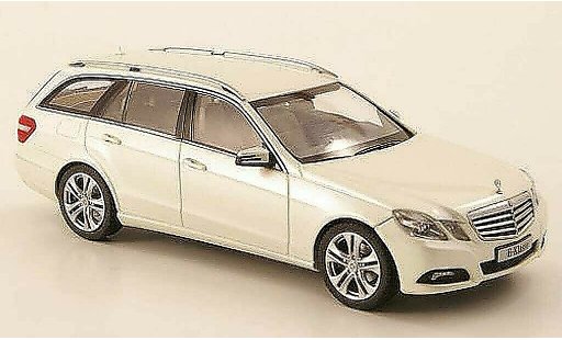 Mercedes Classe E T-Modell 1/43 Schuco (S212) blanche 2009 miniature