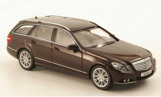 Mercedes Classe E T-Modell 1/43 Schuco (S212) marron 2009 miniature